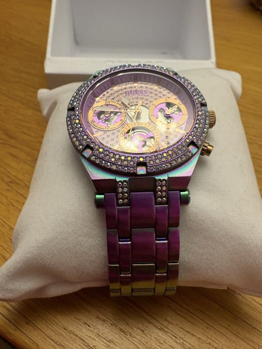 Дамски часовник Guess
