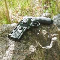 Pistol - LEGAL Max Jouli!! - Cu Bile Cauciuc 50MM - FULL METAL Airsoft