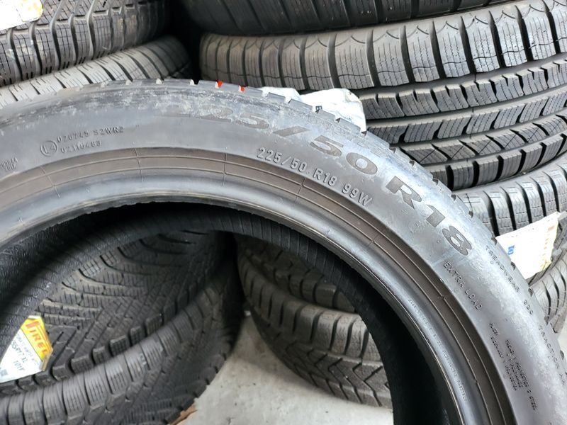 225/50/18 PIRELLI 4бр