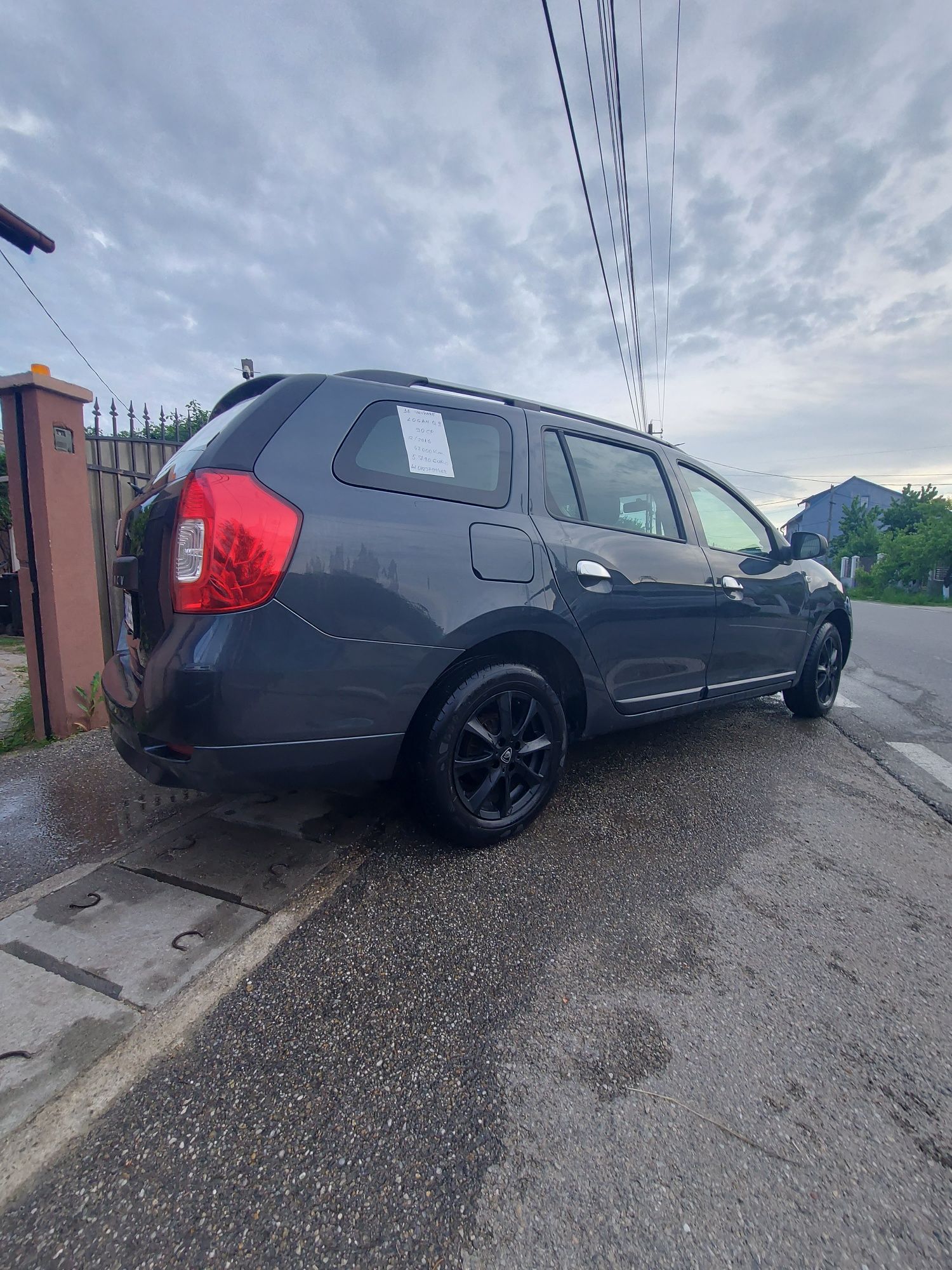 Logan 0,9 2016 47.000 km!