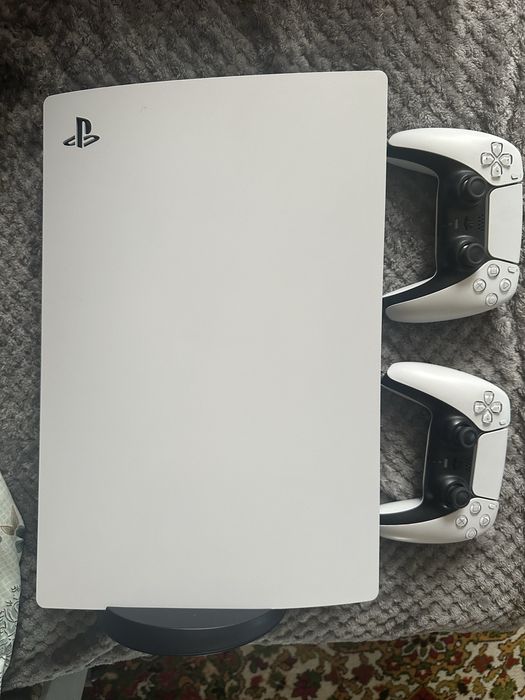Ps5 digital version отличное состояние
