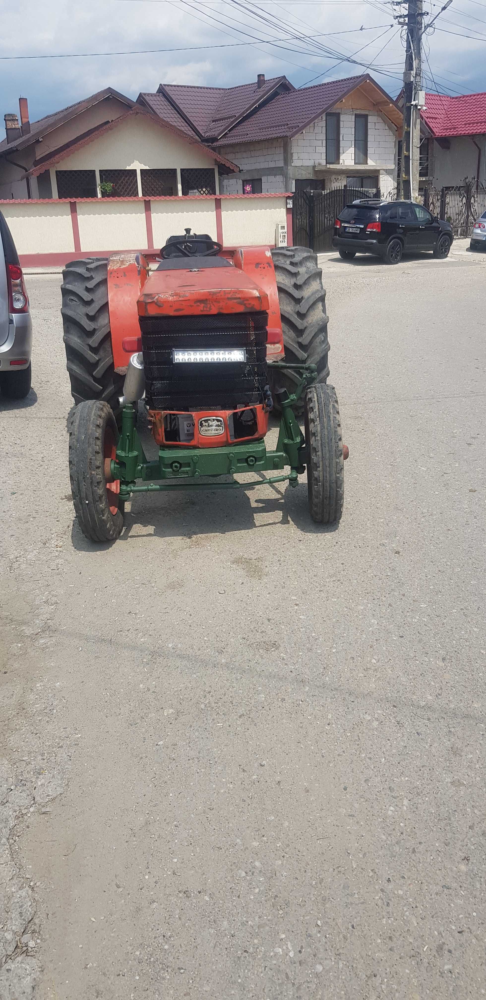 Vind tractor carraro