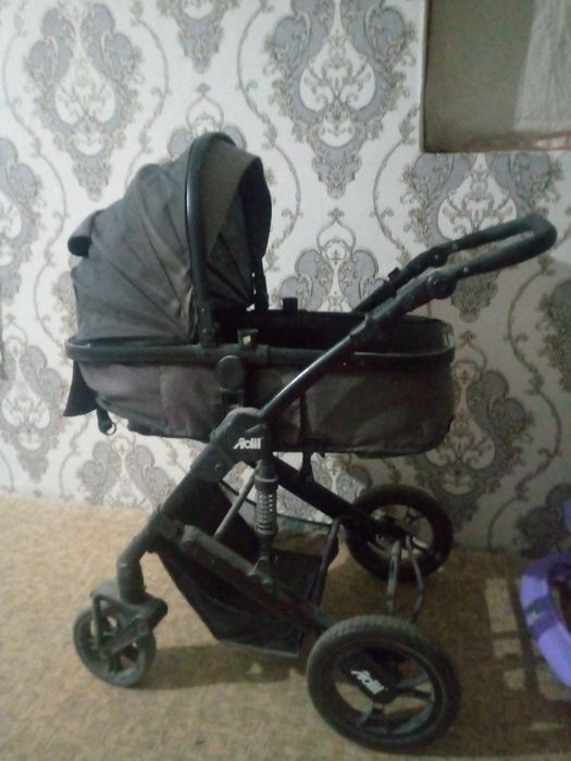 Коляска хороший состояние