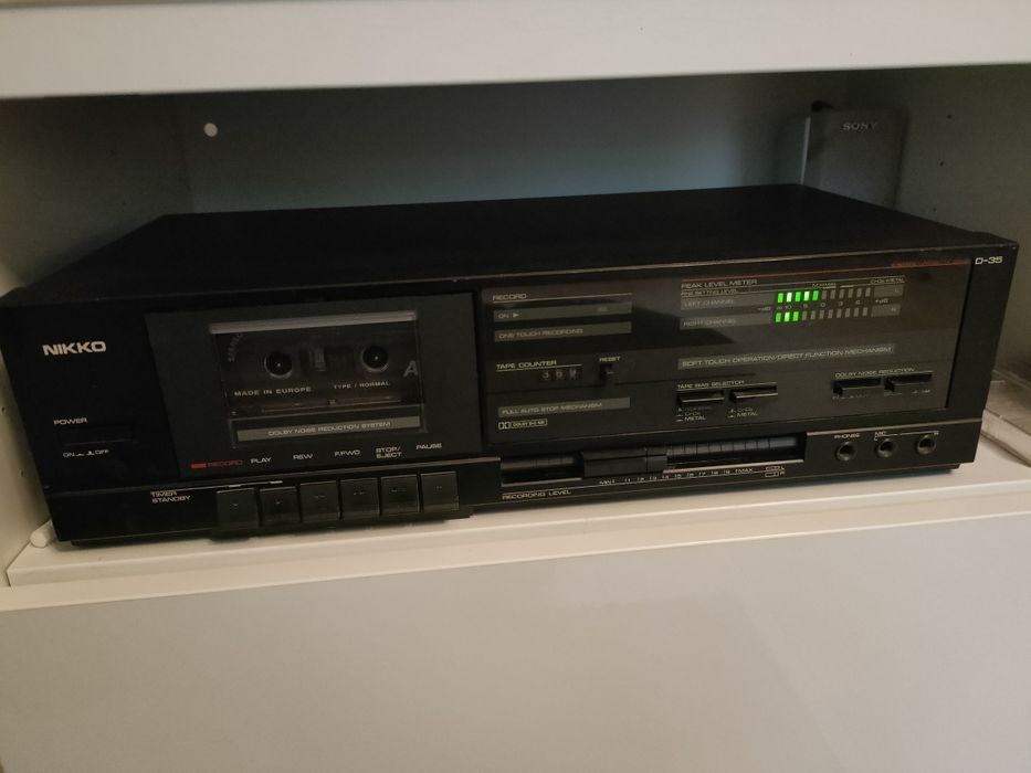 Casetofon deck Nikko D35