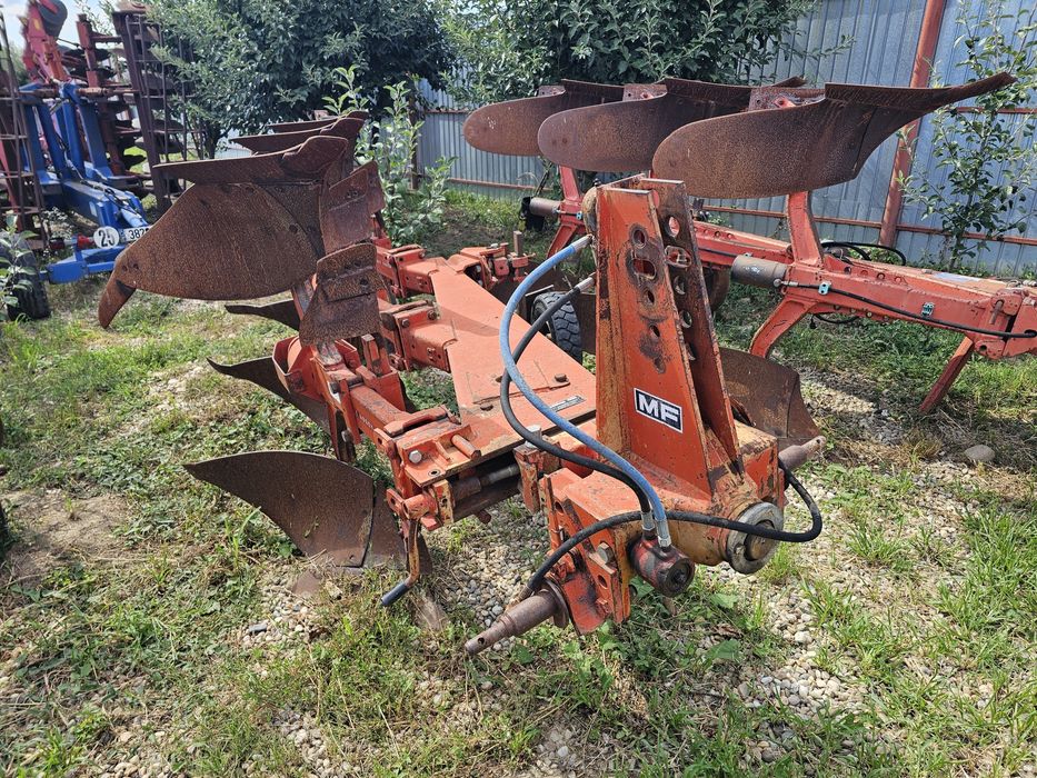 plug kompaktor semanatoare paioase parasitoare freza presa grebla