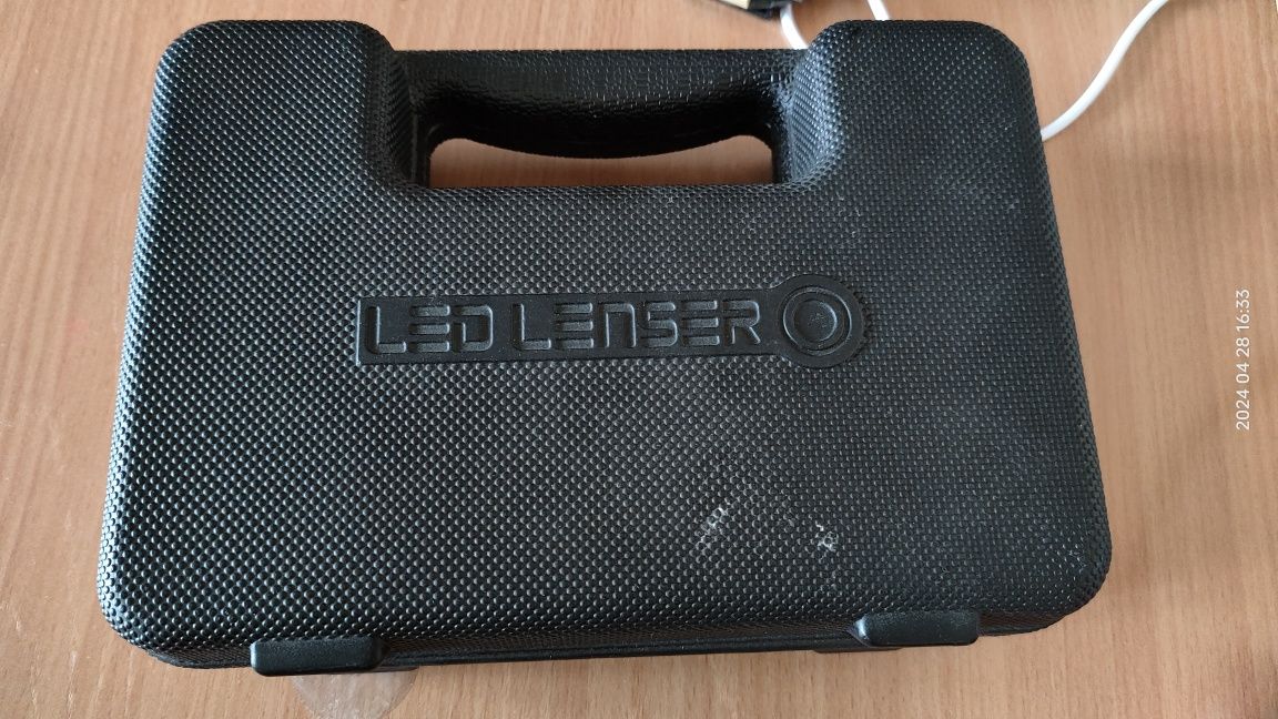 Фонарик Led Lenser m7r