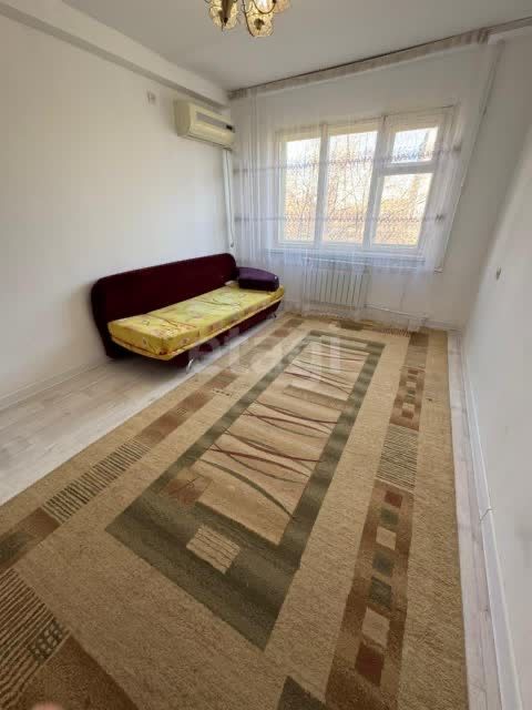 Продам 2-х ком квартиру!! По низкой цене.