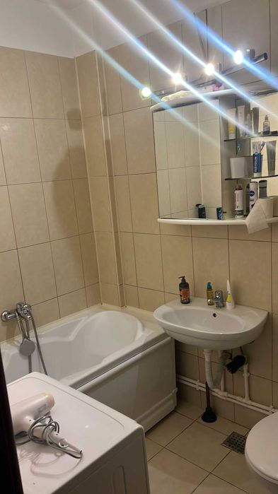 Vand apartament 2 camere Metrou Jiului Bucurestii Noi Sector 1