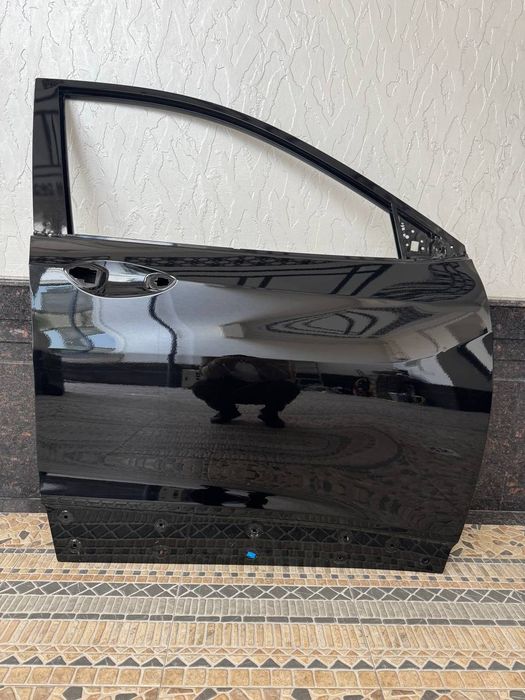 Tracker 2 eshik oldi pasajir