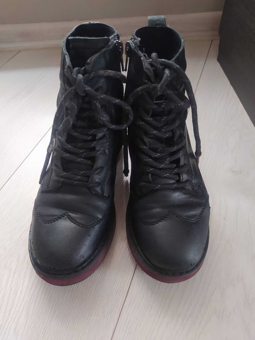 Боти Zara естествена кожа 31 и 32номер