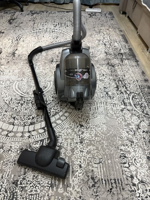 Продам пылесос.