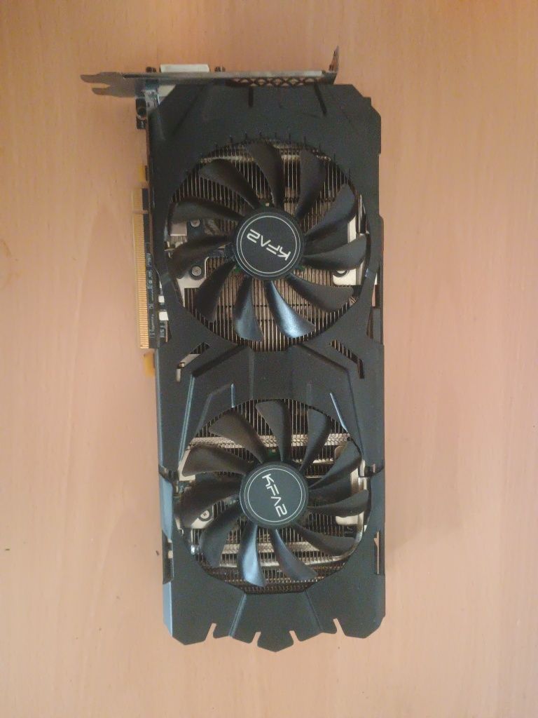 Nvidia GTX 1070 KFA2 EXOC