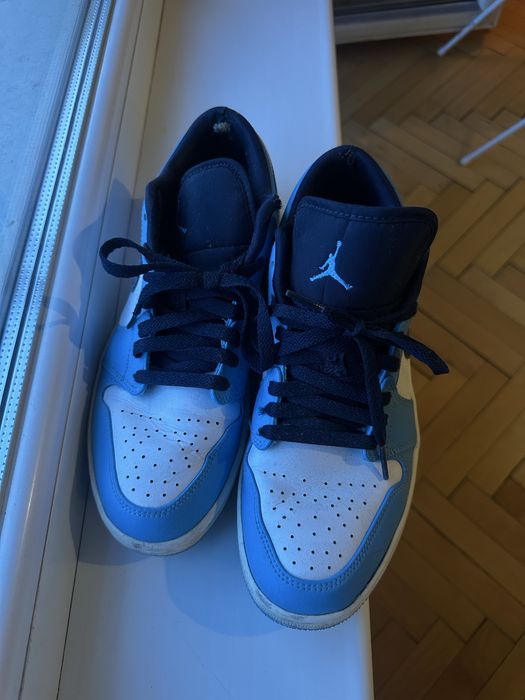 Nike Air Jordan 1 "University Blue" low sneakers
