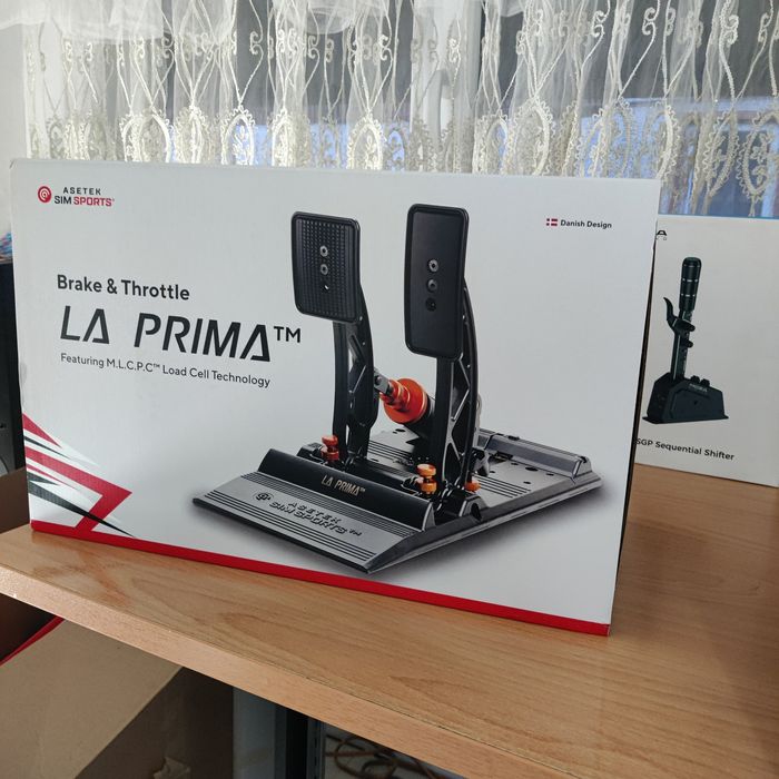 Asetek la prima pedale simracing  noi sigilate