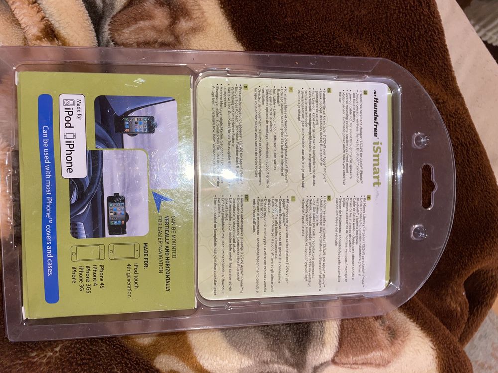 Handfree iSmart поставка и зарядно за iphone/ipod за кола