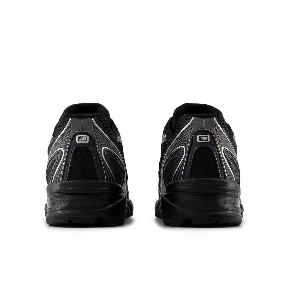 Оригинални маратонки New Balance 740 black