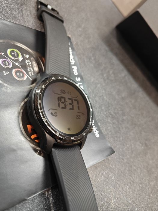 TicWatch Pro 3 Ultra GPS - Отлично Състояние, Дълъг Живот на Батерията