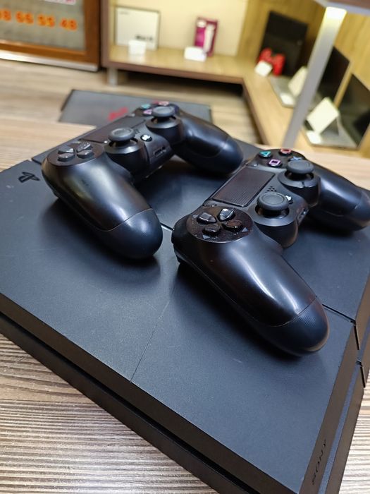 Sony Playstation 4 Fat / 1 TB