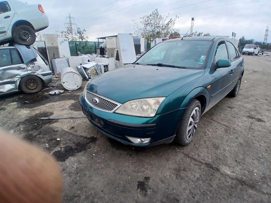 Dezmembrez ford mondeo mk3