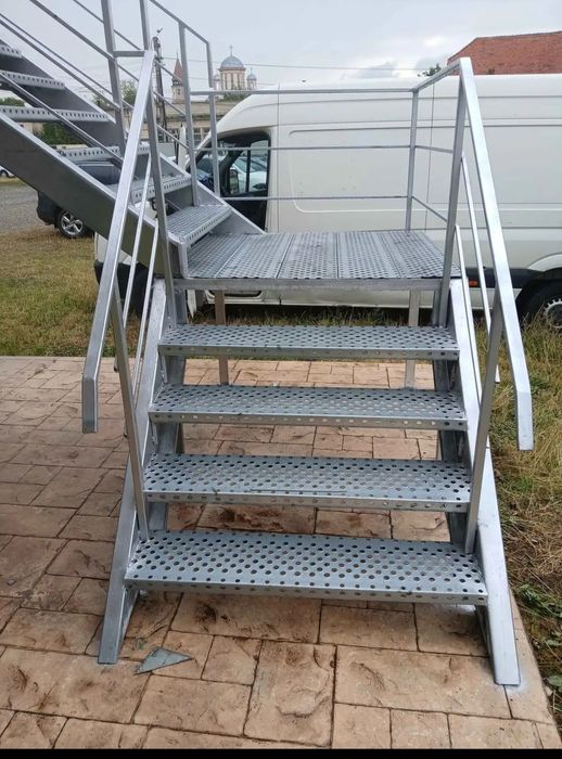 Scară zincate la comanda în toată tara