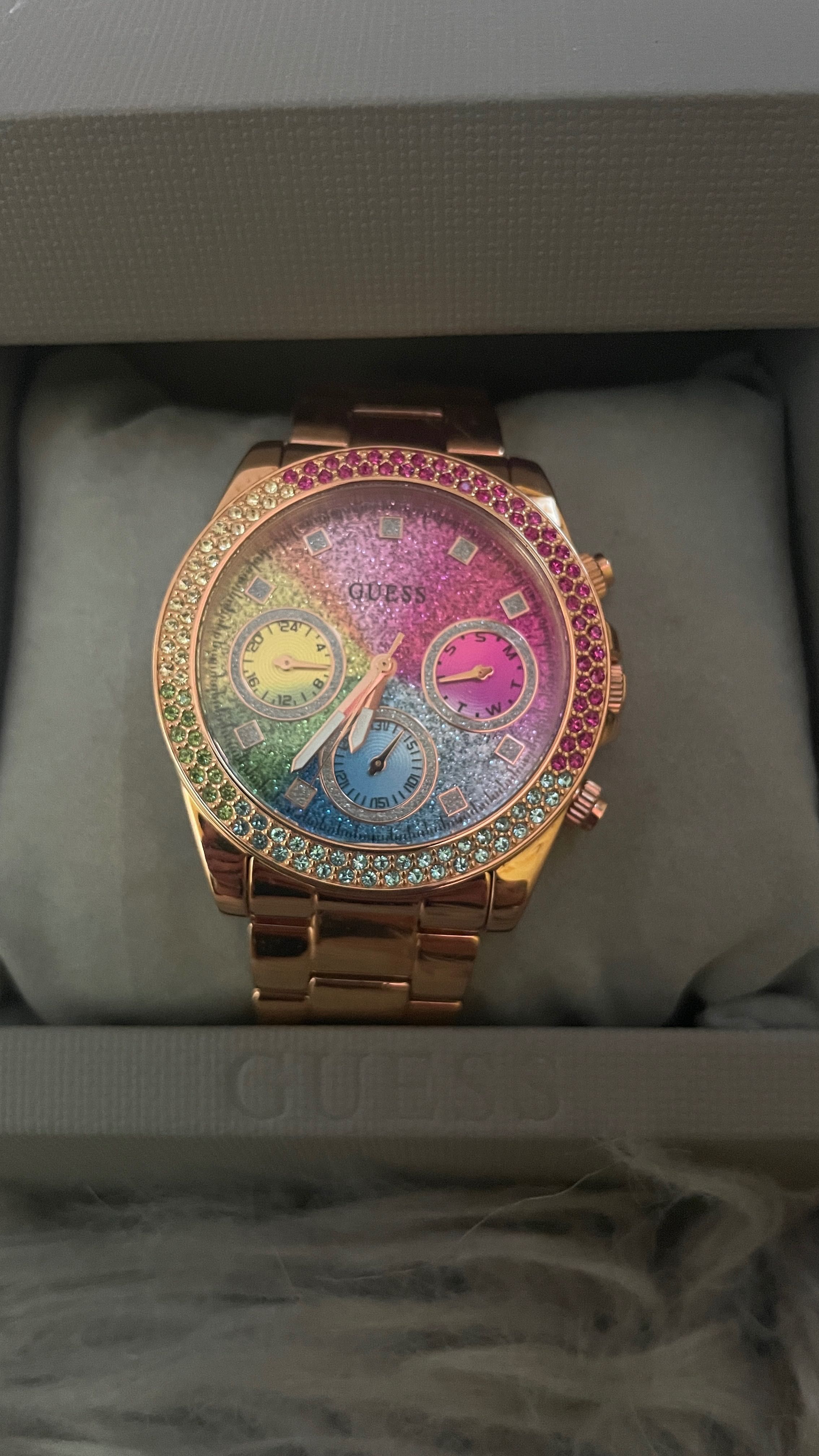 Дамски Часовник Guess