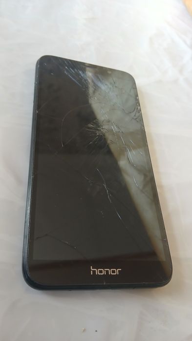 Huawei y5 lite holati yaxshi