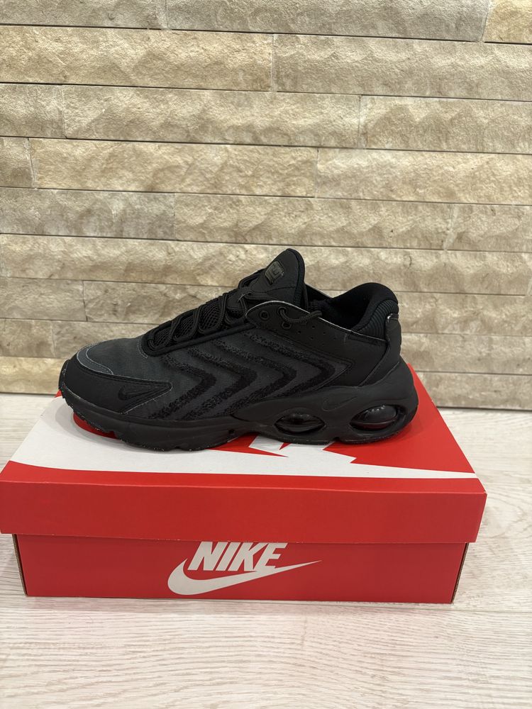 Nike Air Max TW 40.5
