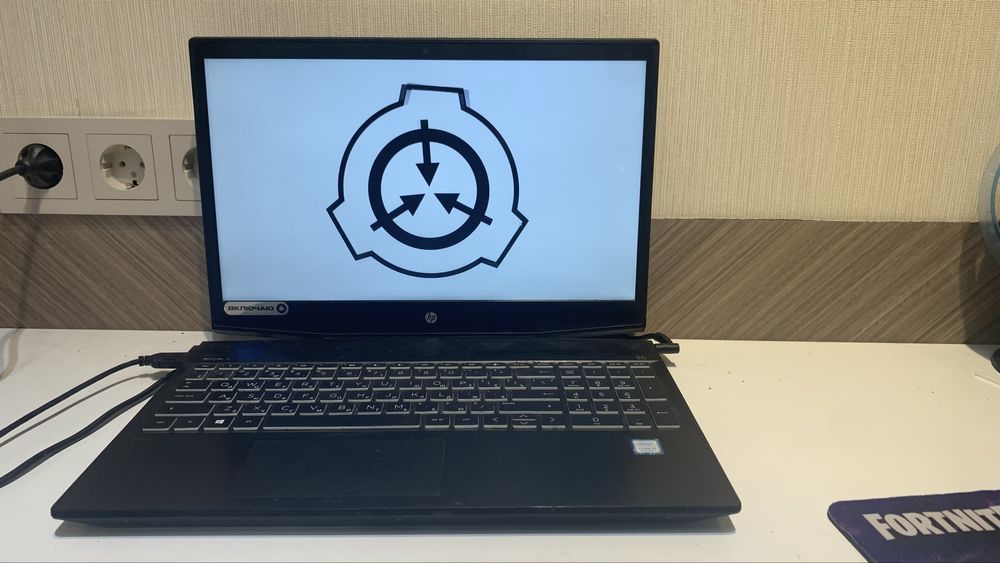 Продаю ноут с GTX 1050 для роботы и для игр