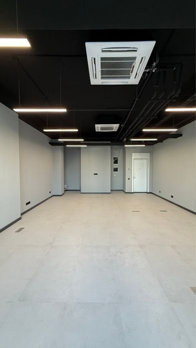 Срочно сдаётся в аренду нежилое помещение в Nest One 58 м2