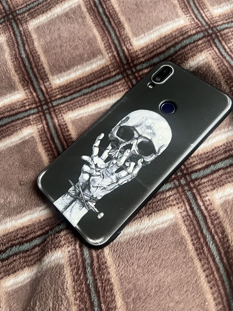 Телефо Redmi note 7