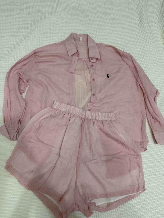 Продам одежду по 2000