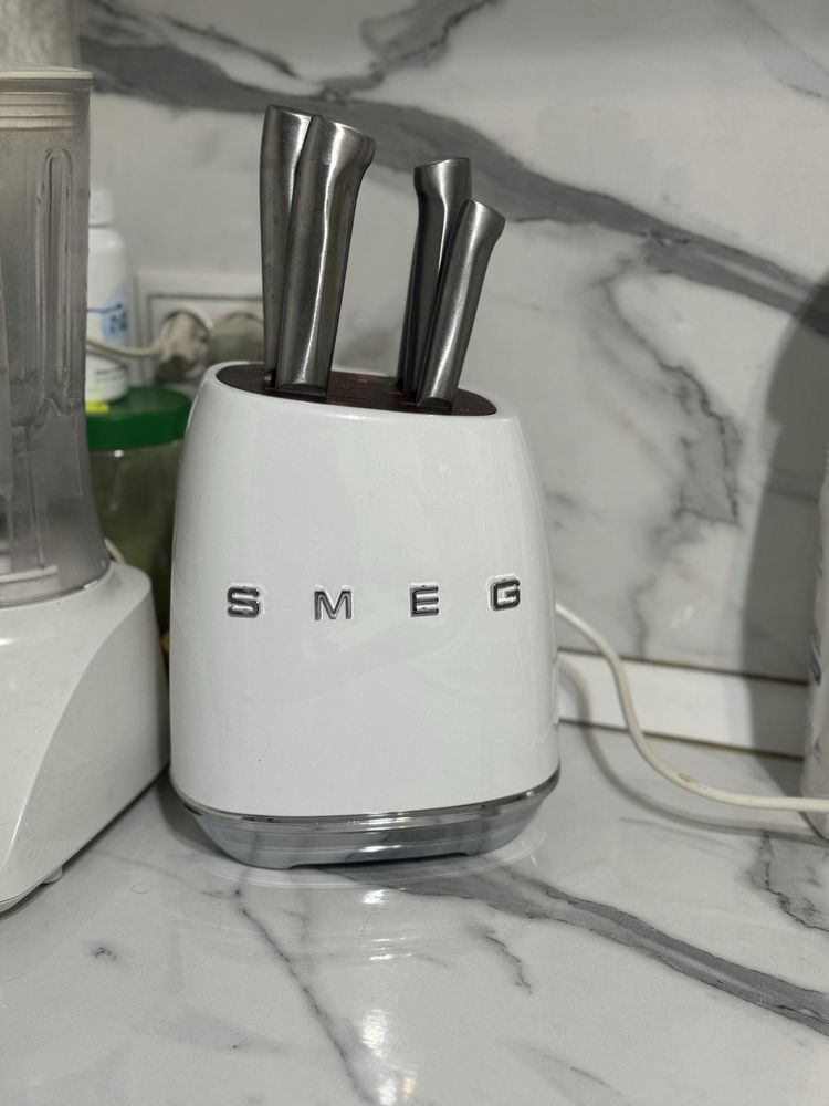 SMEG набор ножей по акции