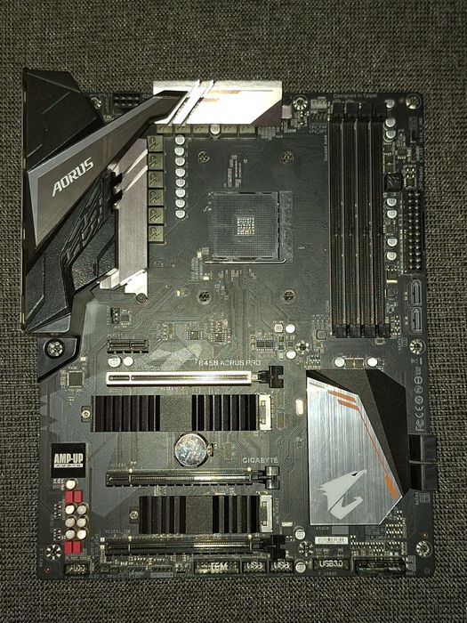 Placi de baza AM4 B450