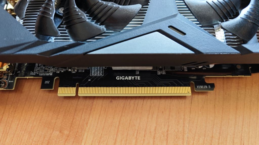 Видеокарта GIGABYTE GeForce RTX™ 2060 OC 6GB

Карта