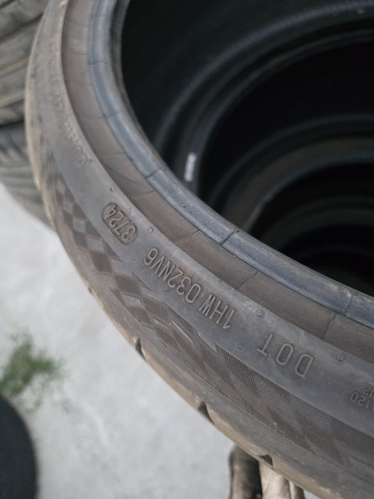 2бр Летни гуми 235 35 20 - Continental, - DOT 2024