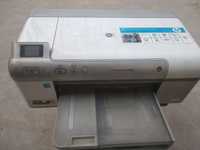 Принтер цветной  HP Photosmart D5463 рабочем состоянии