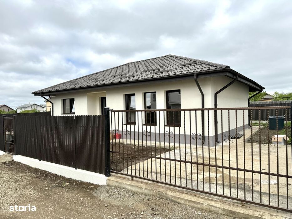 CANALIZARE!Langa ASFALT!Incalz. pard!Casa Popas Pacurari-Valea Lupului