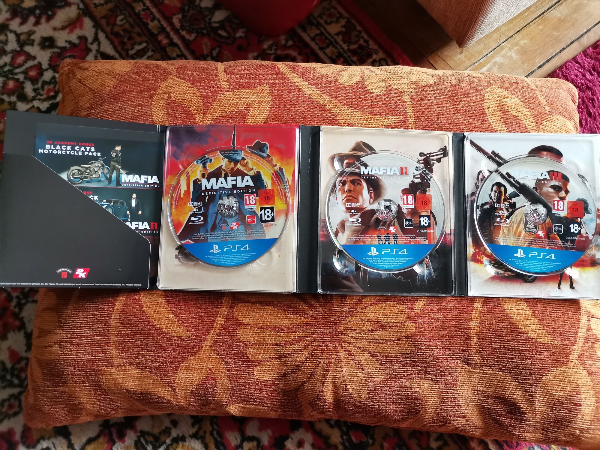 Vând jocuri MAFIA collection Playstation 4 PS4 colecție 1,2,3