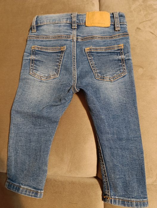 Blugi fete Zara 9-12 luni