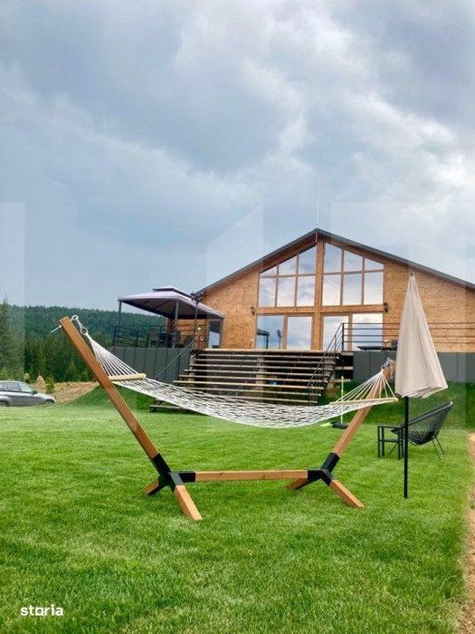 Proprietate deosebita, cabana in stil scandinav, 250 mp utili, Belis