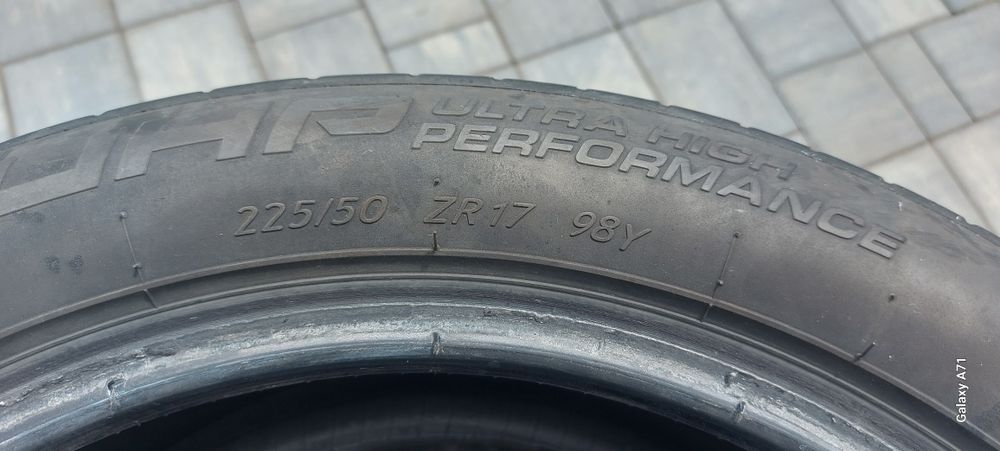 Anvelope de vară 225/50/17 1Set 4bucati