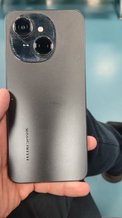 Продам Tecno Spark go 1