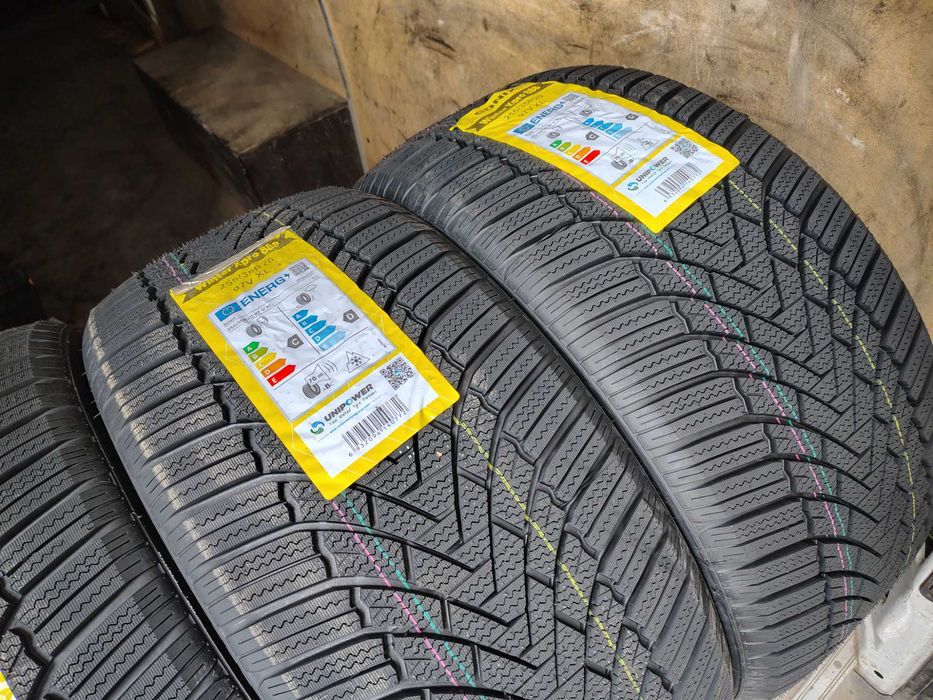 4бр.НОВИ зимни SONIX 255 35 20 DOT25 цена за брой