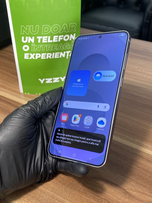 Samsung Galaxy s25 plus • 256 GB • Silver Shadow