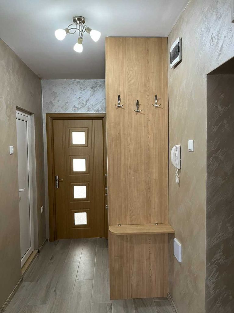 Дава се под наем Двустаен апартамент в Силистра, Митница - 65 кв.м за 357 € - Снимка #12