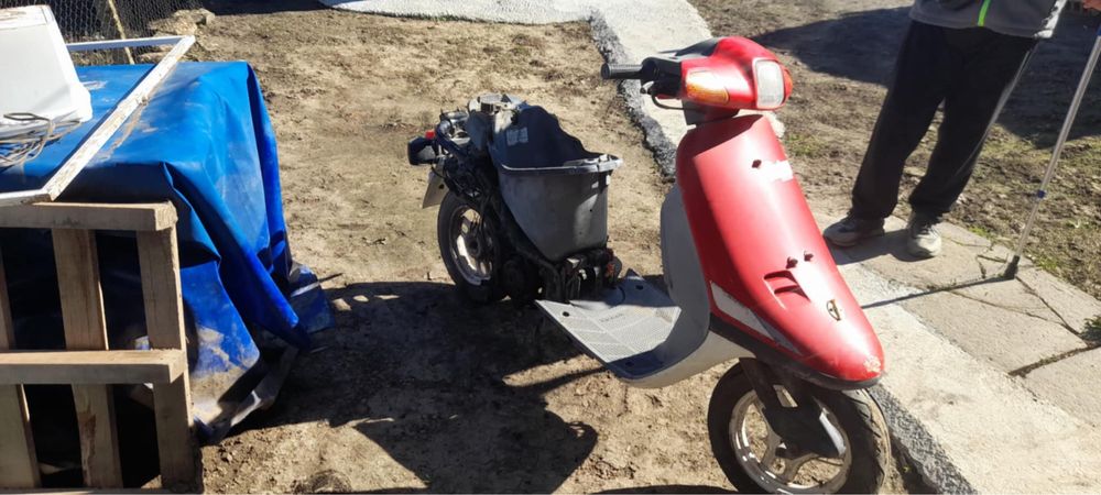 Honda Vision 50 на части