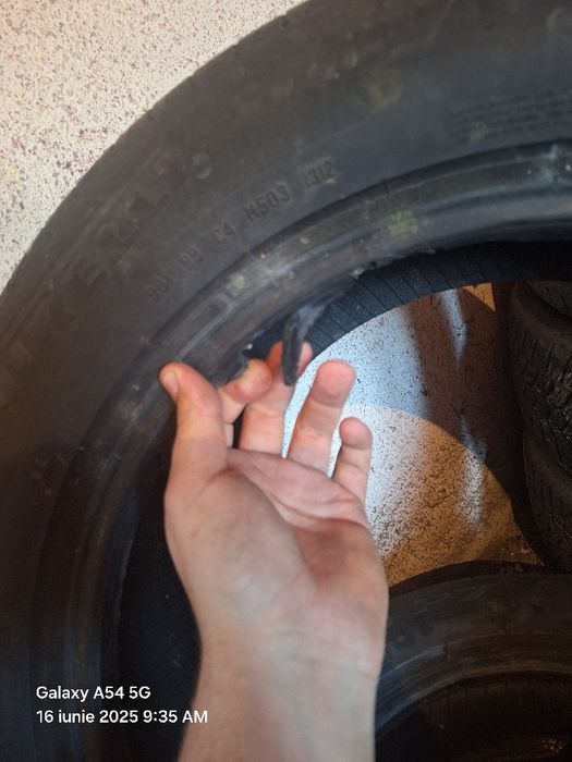 vand anvelope pirelli 225/60R17