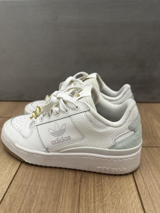 Дамски маратонки adidas