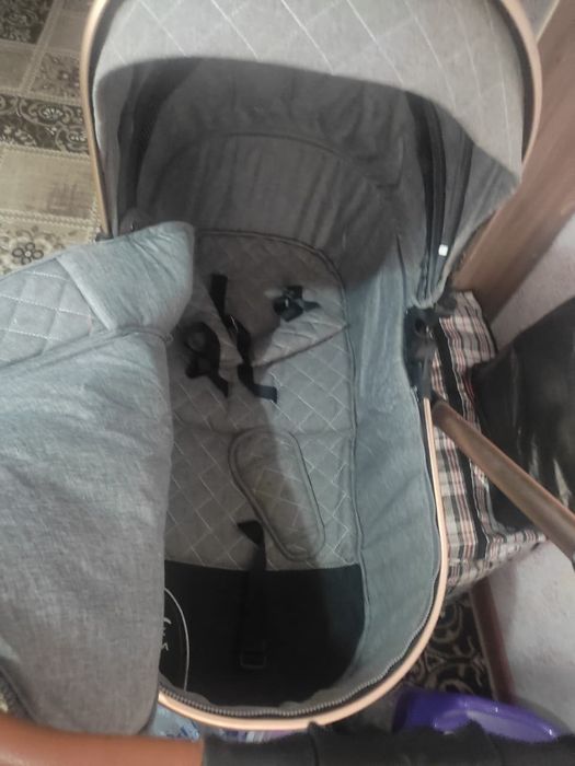 Коляска детская зима-лето в хорошем состоянии