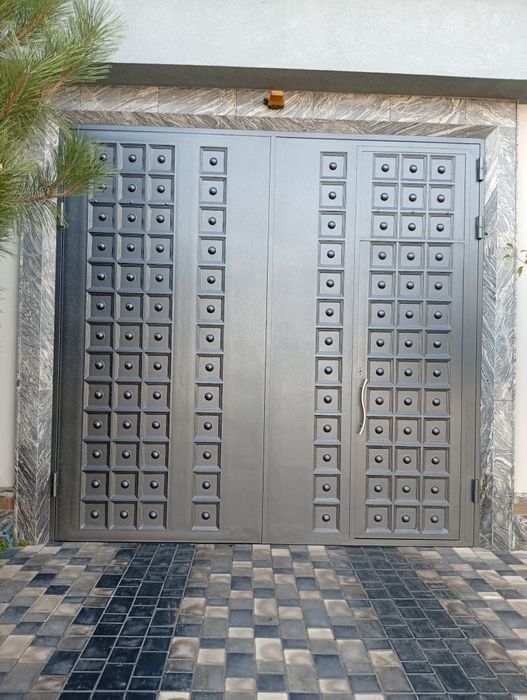 Покраска ворот.Ремонт ворот. Сварка. Заборы из профнастила